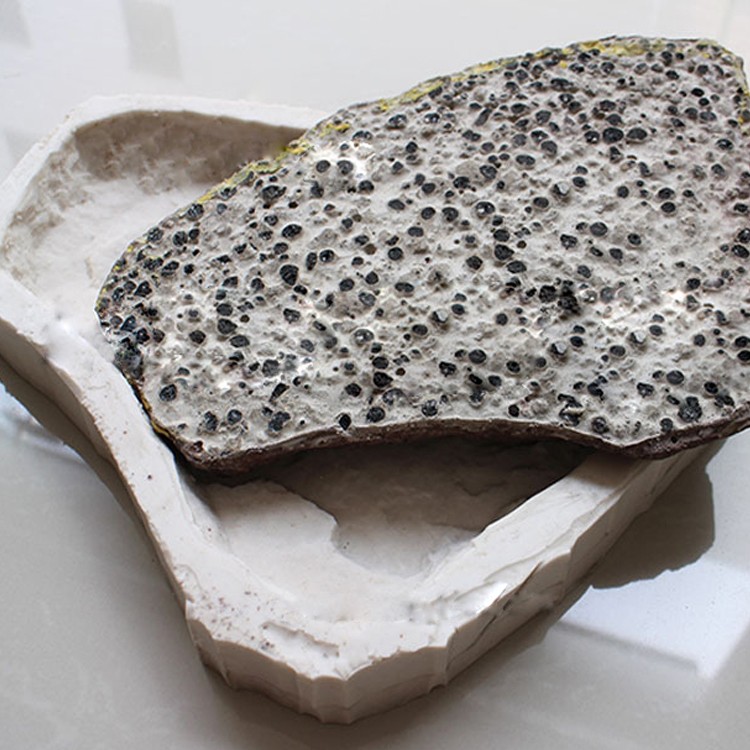 人造文化石硅膠模具為什么會開裂？